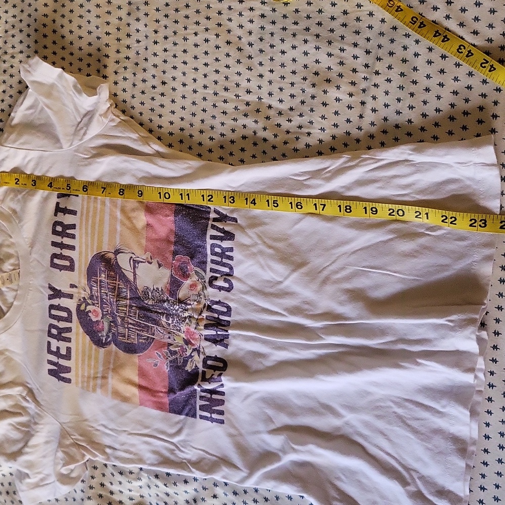 Bella Canvas White Cotton Tee - Picture 5 of 5